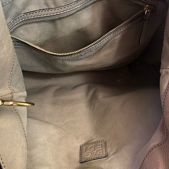 Gorgeous D&G Dolce & Gabbana Made in Italy large Leather Bag♥️♥️♥️ - Picture 7 of 11